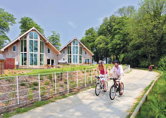 Swandown Lodges